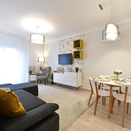 Királykút 1 apartman - ingyen parkolás, bicajok, ac Székesfehérvár Exterior foto